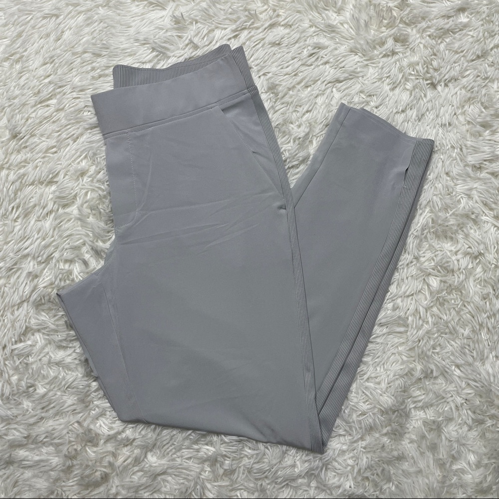 Athleta Light Gray High-Rise Performance Leggings